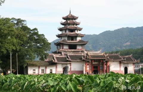 点击放大鼠标滚轮控制大小