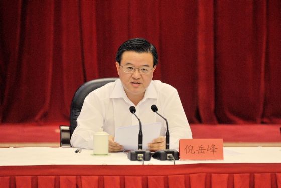 点击放大鼠标滚轮控制大小