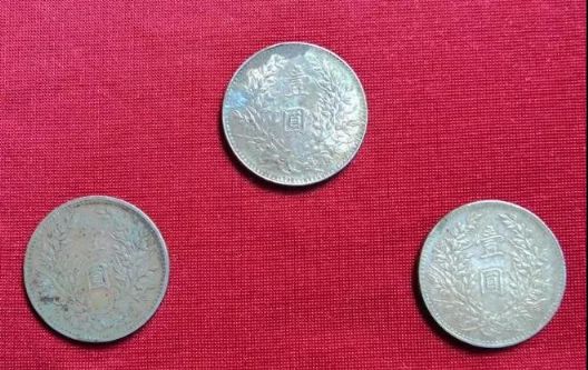 点击放大鼠标滚轮控制大小